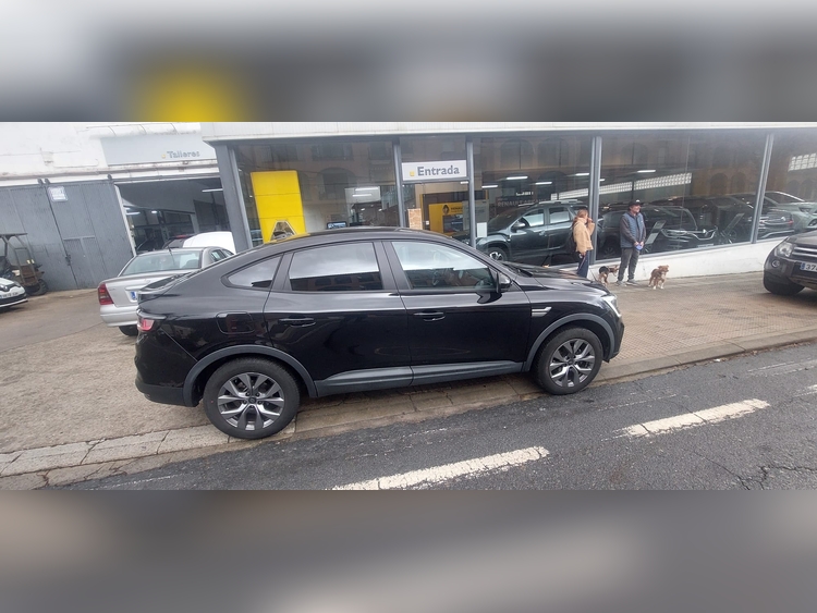 Renault Arkana 1.3 MYHYBR 140CV foto 2